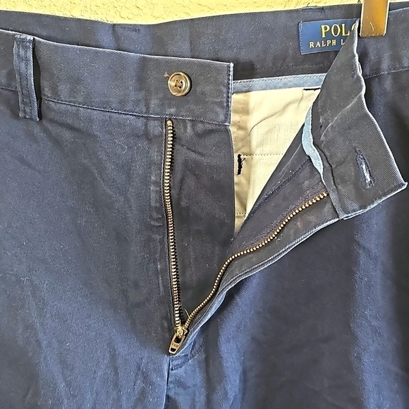 Polo by Ralph Lauren Short. - Picture 2 of 6